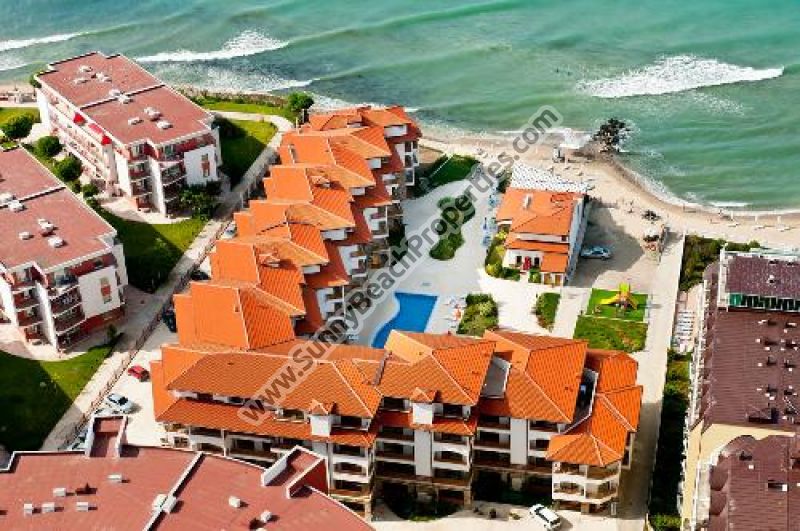 Stunning beachfront sea & pool view resale 1bedroom penthouse