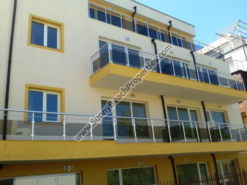 20000€! Cheap studio apartment for sale in residential building 400m