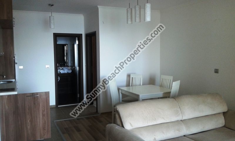 Beachfront sea view & park view luxury furnished 1-bedroom apartment ...